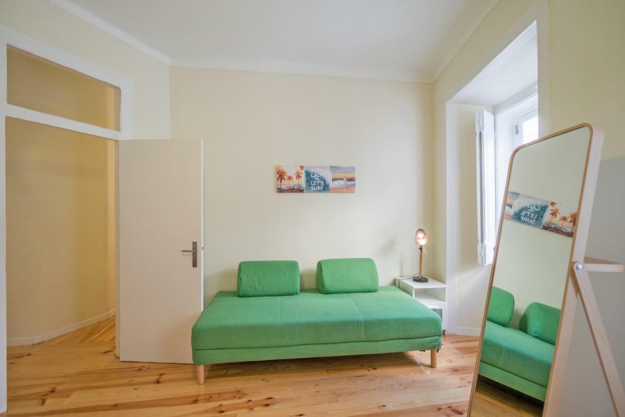 Mouraria 2 Bedroom Apartment Lisbon Exterior photo